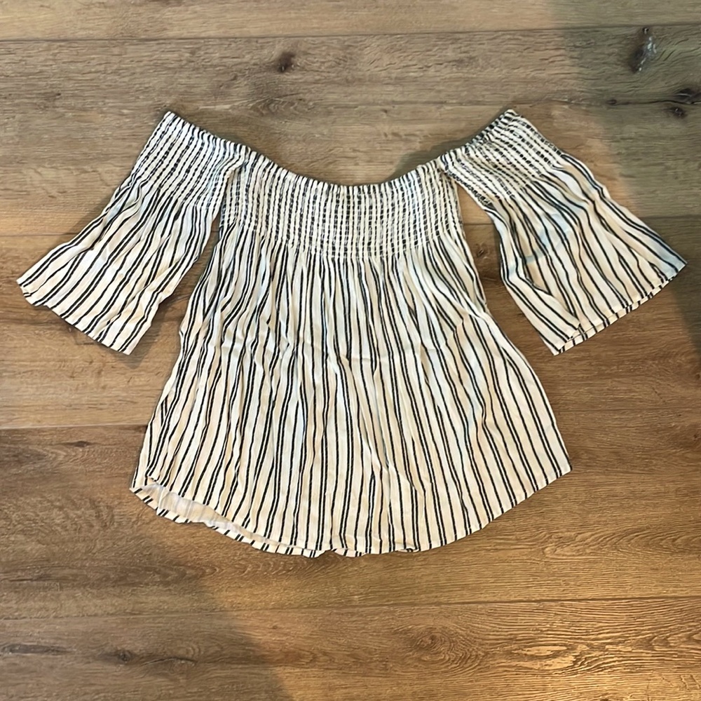 Billabong Off Shoulder Boho Striped Top Small